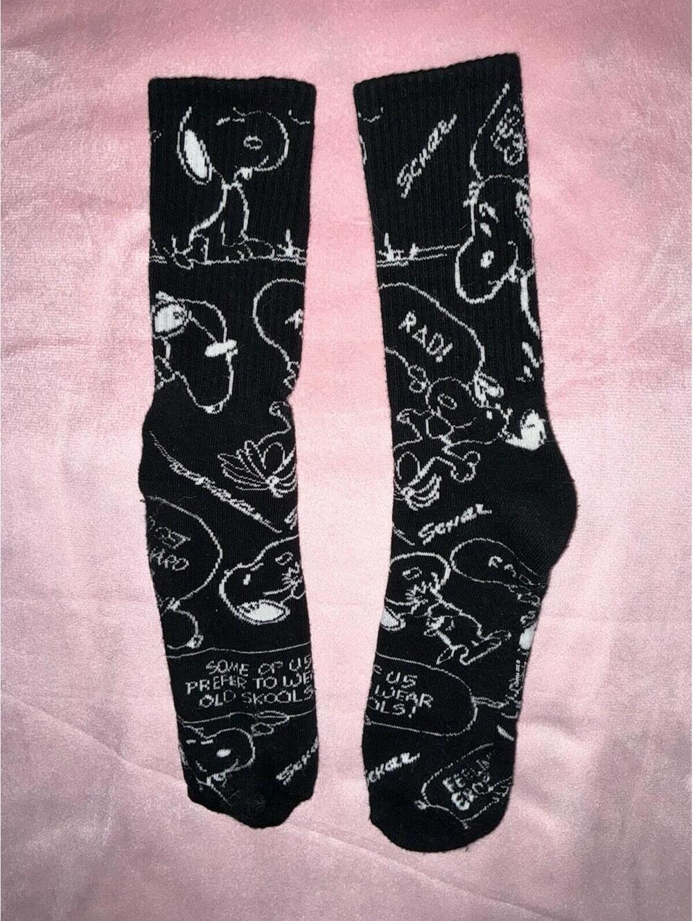 Vans Snoopy Peanuts Charlie Brown Socks Men's Size 6.5-9 NWOT Black White